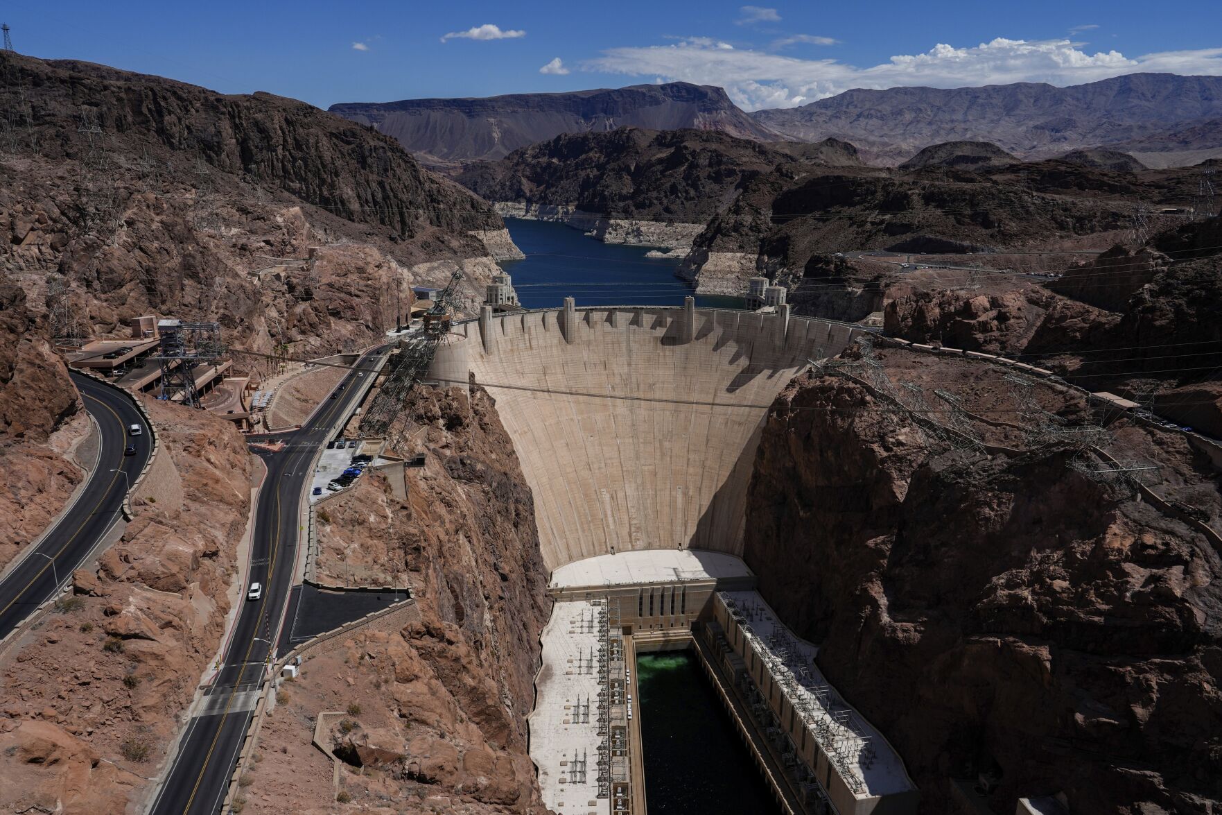 Groups seek government aid for troubled Colorado River